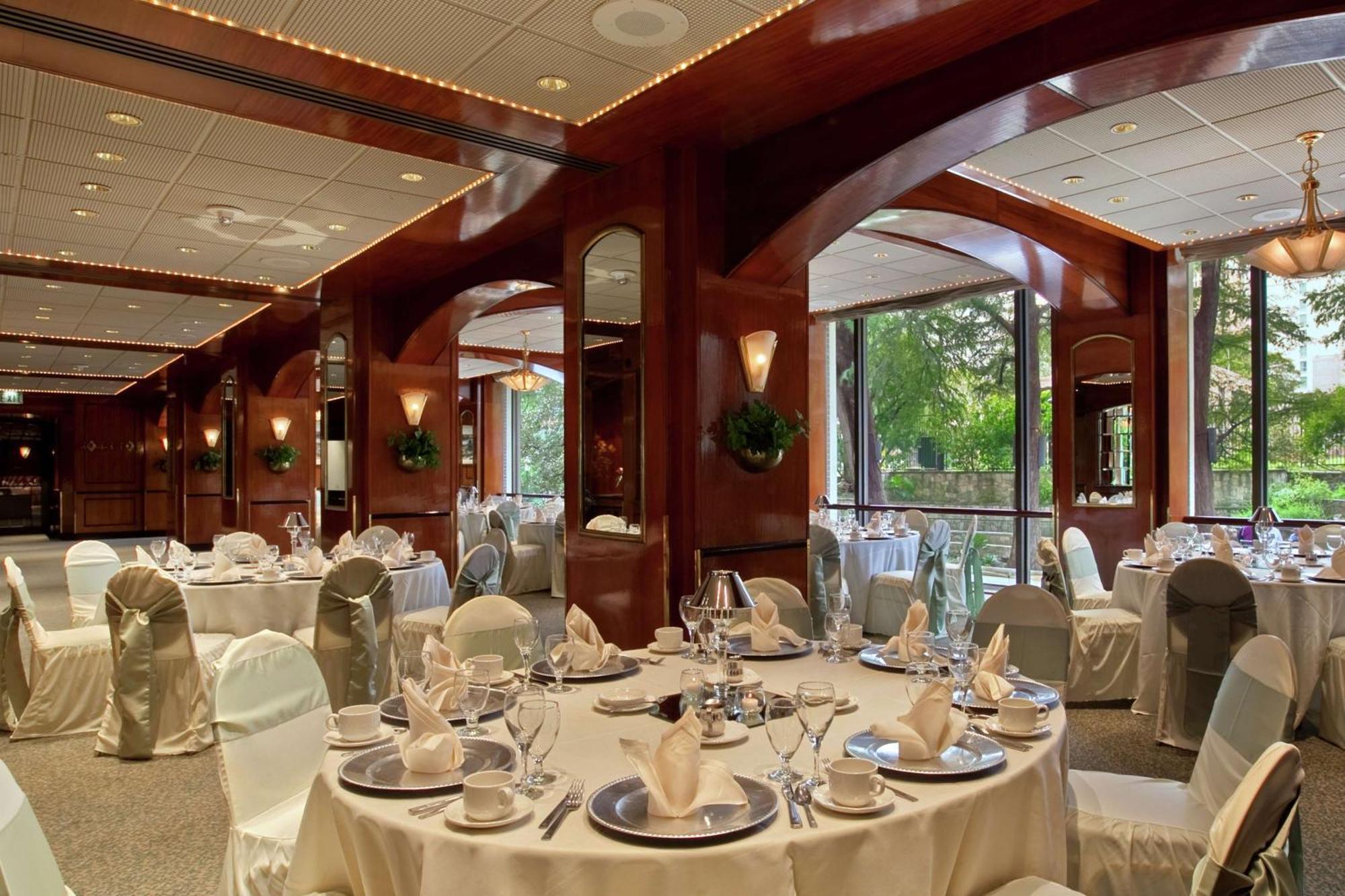 Hilton Palacio Del Rio Сан-Антонио Ресторан фото